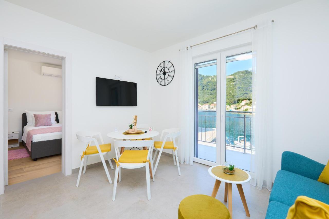 Green Lantern Apartments Okuklje Eksteriør billede